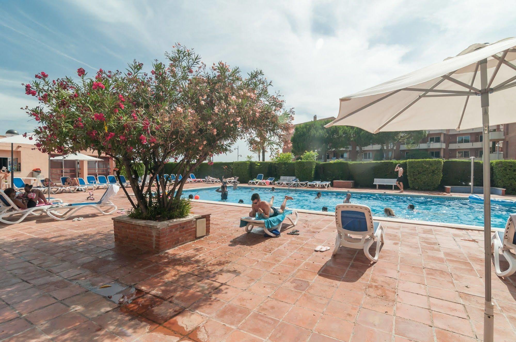 Pierre And Vacances Comarruga ภายนอก รูปภาพ